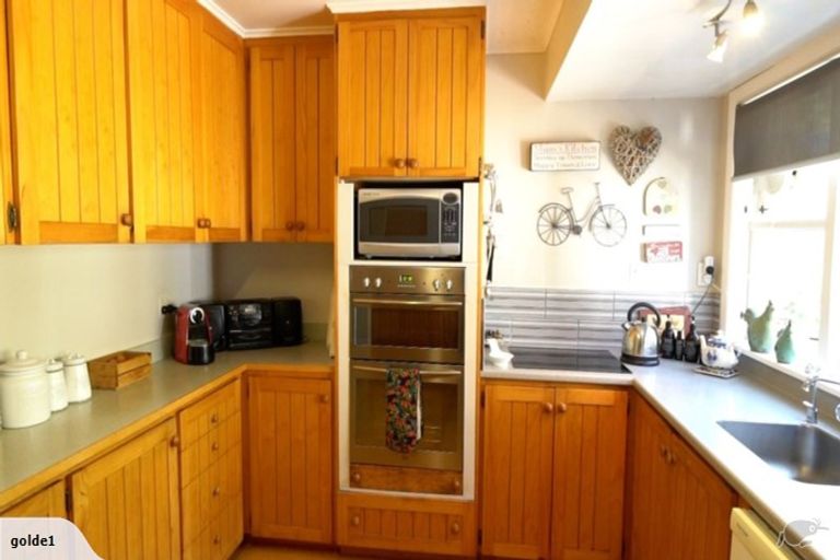 Photo of property in 255 Pharazyn Road, Feilding, 4777