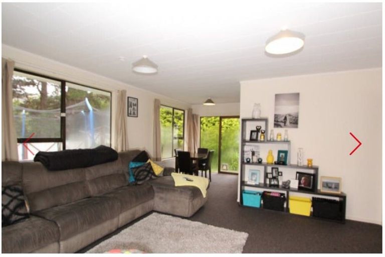 Photo of property in 22b Transom Close, Whitby, Porirua, 5024