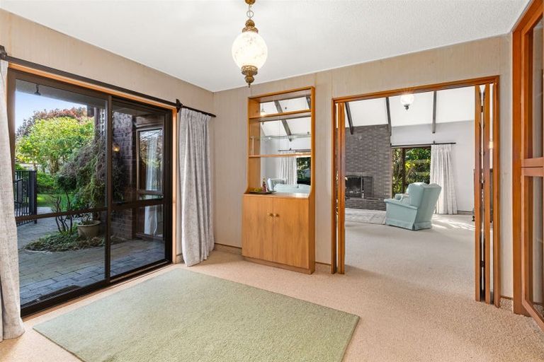 Photo of property in 14 Ngarara Road, Waikanae, 5036