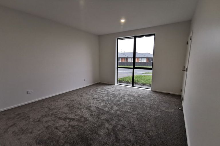 Photo of property in 1 Dianthus Place, Wigram, Christchurch, 8025