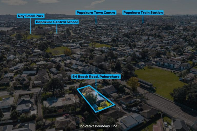 Photo of property in 64 Beach Road, Pahurehure, Papakura, 2113
