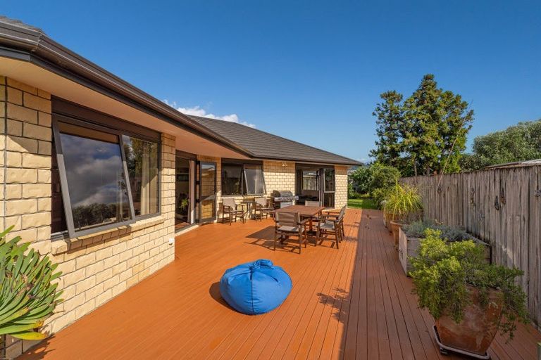 Photo of property in 38 Kupe Drive, Whitianga, 3510