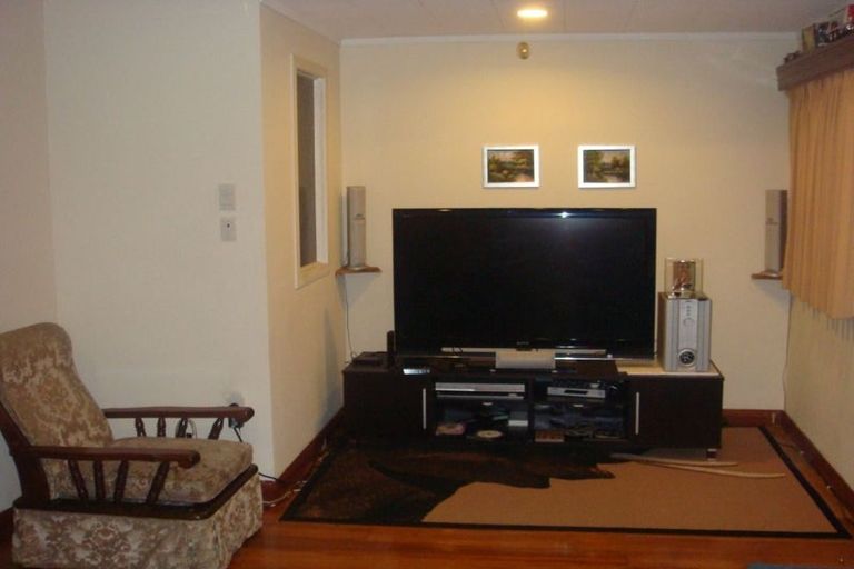 Photo of property in 1/213 Saint George Street, Papatoetoe, Auckland, 2025