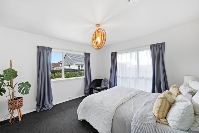 Photo of property in 115 Sawyers Arms Road, Northcote, Christchurch, 8052