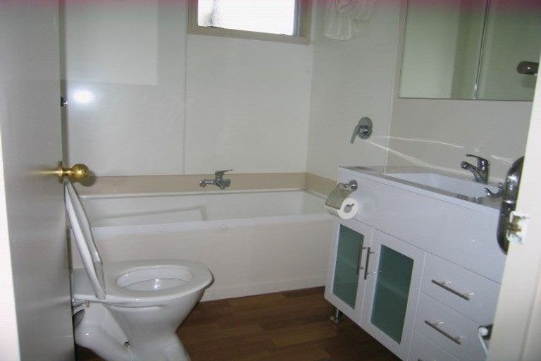 Photo of property in 7a Von Place, Fernhill, Queenstown, 9300