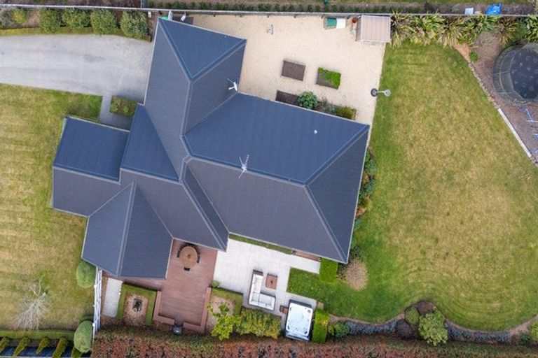 Photo of property in 49 Rossington Drive, West Melton, 7618