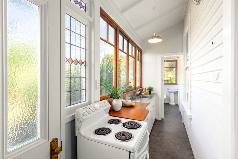 Photo of property in 155 Shaw Avenue, New Brighton, Christchurch, 8083