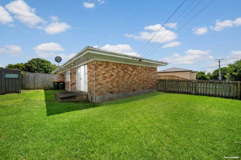 Photo of property in 1/9 Pratt Street, Papakura, 2110
