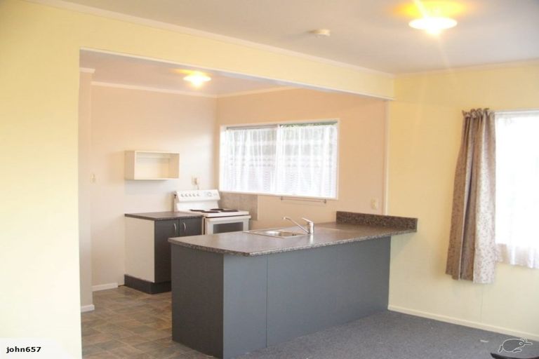 Photo of property in 3 Wye Street, Rongotea, 4476