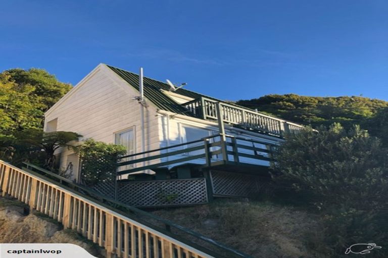 Photo of property in 105 Awarua Street, Ngaio, Wellington, 6035