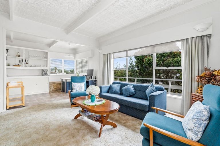 Photo of property in 84 Bream Bay Drive, Ruakaka, 0116