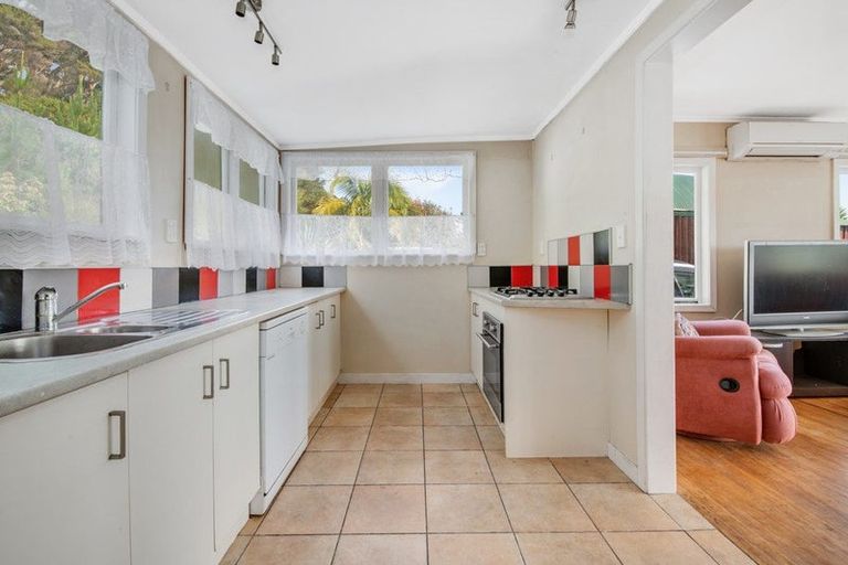 Photo of property in 4 Ferngully Road, Helensville, Kaukapakapa, 0871