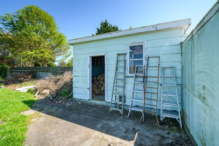 Photo of property in 13 Hunia Street, Marton, 4710