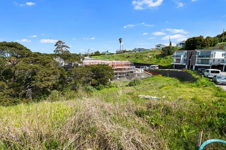 Photo of property in 10 Huka Road, Birkenhead, Auckland, 0626