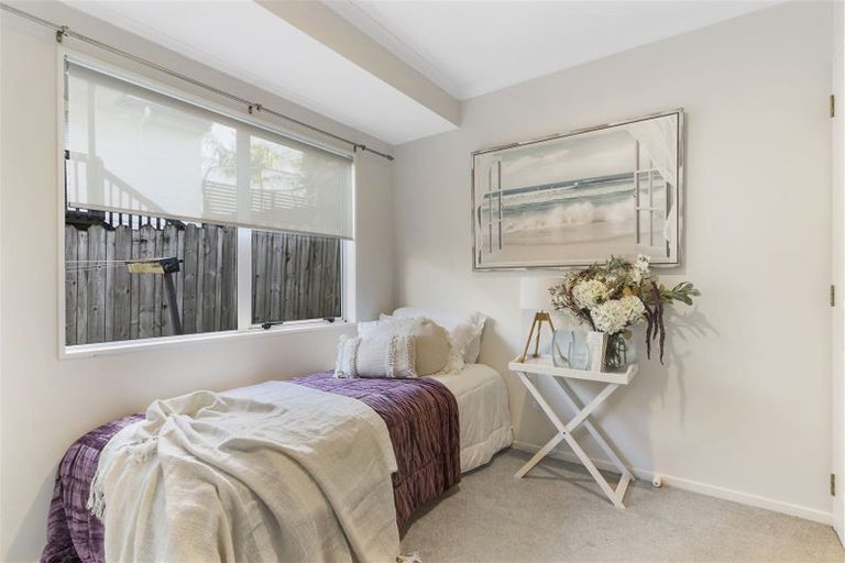 Photo of property in 53b Howe Street, Howick, Auckland, 2014