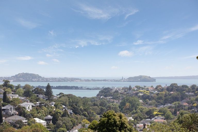 Photo of property in 4/14 Portland Road, Remuera, Auckland, 1050