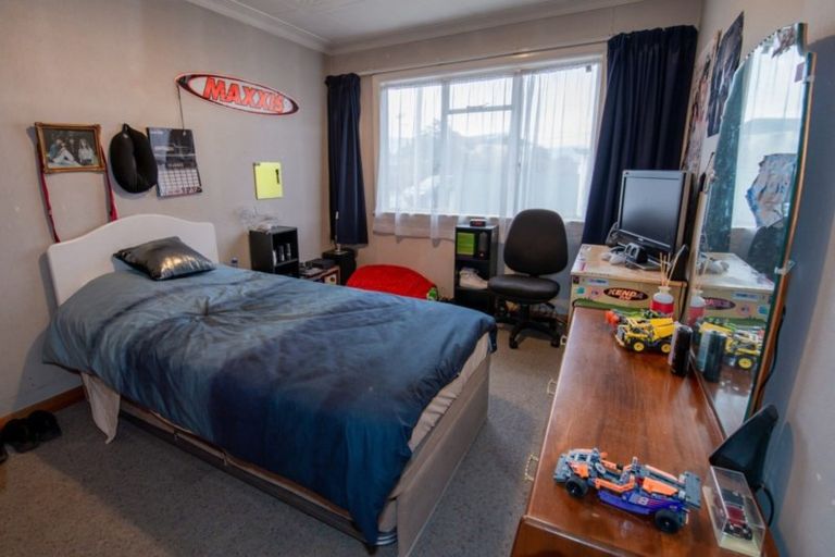 Photo of property in 15 Ashworth Street, Alexandra, 9320