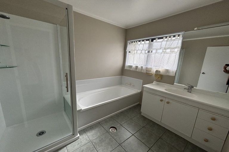 Photo of property in 33 Ohiwa Parade, Ohope, 3121