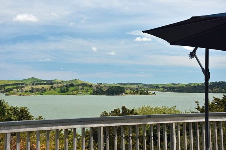 Photo of property in 530a Pahi Road, Pahi, Paparoa, 0571