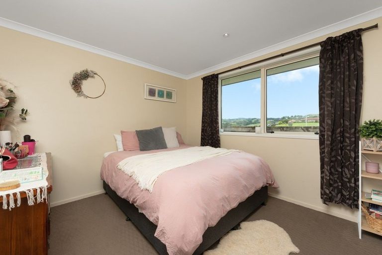 Photo of property in 70b Kaitemako Road, Welcome Bay, Tauranga, 3112