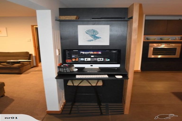 Photo of property in 13 Bayview Place, Cass Bay, Lyttelton, 8082