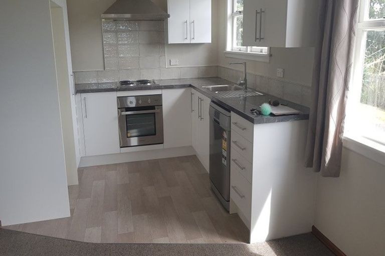 Photo of property in 24 Burns Street, Tawhero, Whanganui, 4501