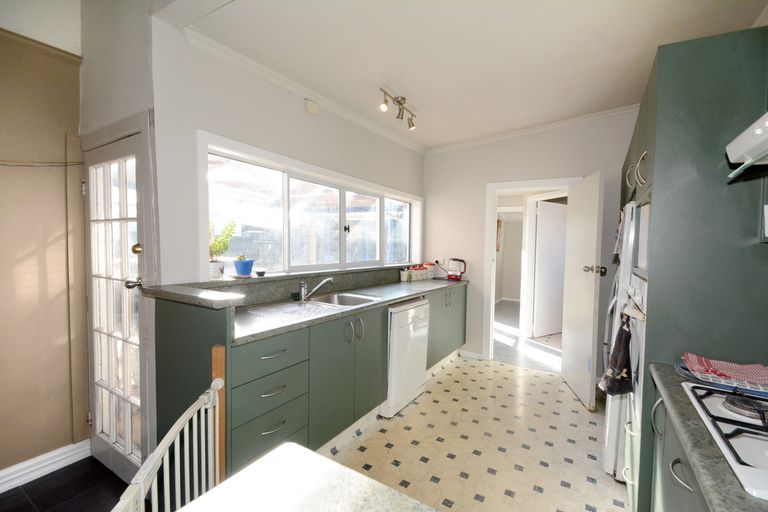 Photo of property in 43 Plunket Street, Saint Kilda, Dunedin, 9012