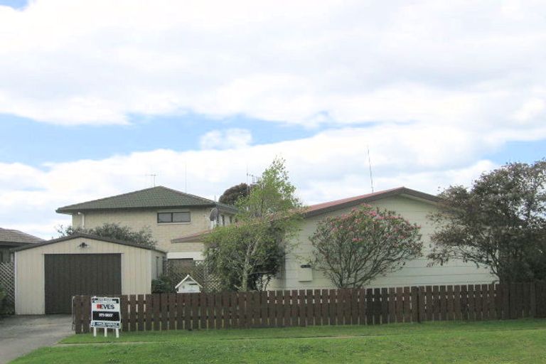 Photo of property in 1 Kingsley Place, Mount Maunganui, 3116