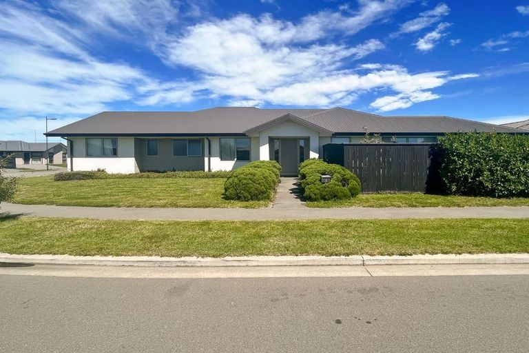 Photo of property in 6 Bofors Close, Wigram, Christchurch, 8042
