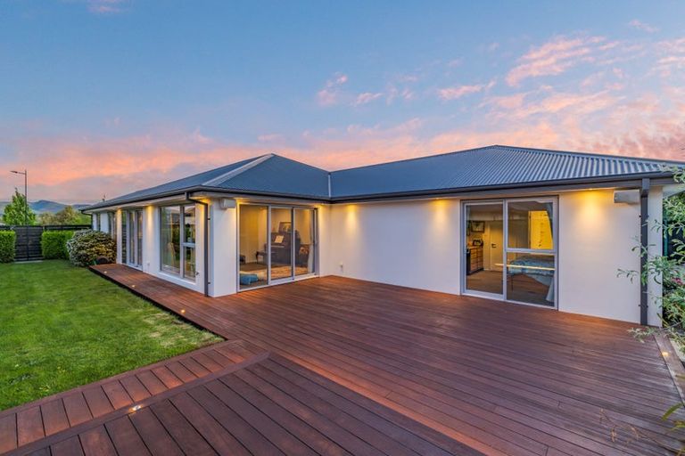 Photo of property in 58 Bradwell Crescent, Halswell, Christchurch, 8025