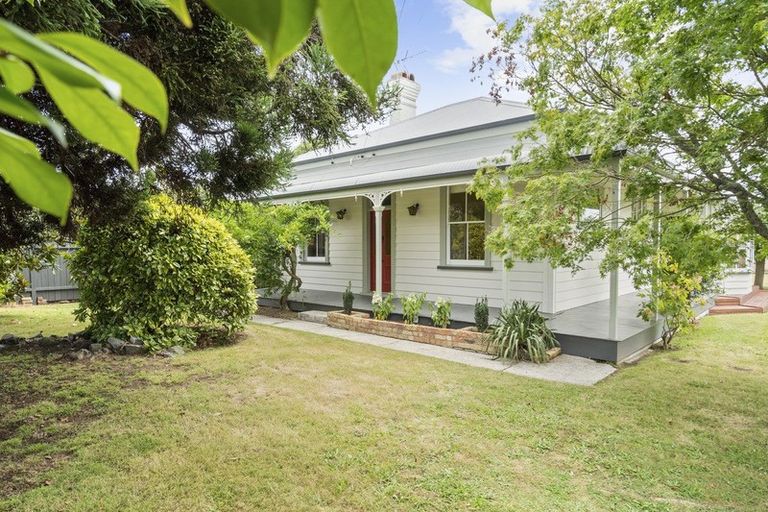 Photo of property in 91 Shakespeare Street, Leamington, Cambridge, 3432