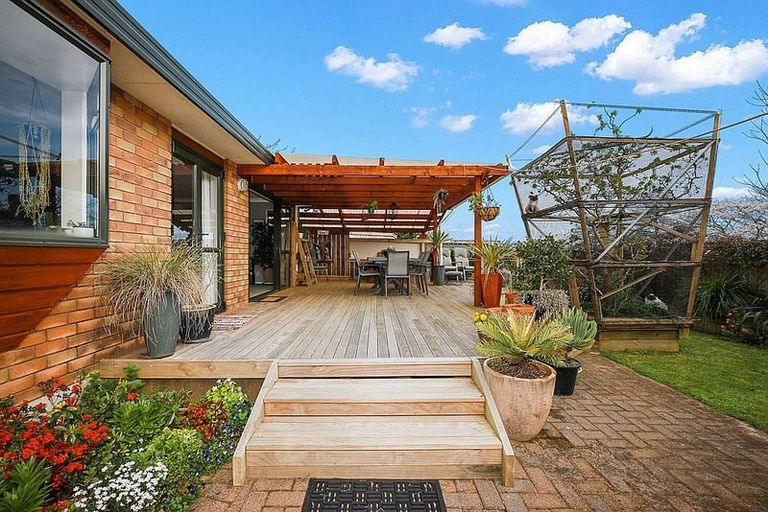 Photo of property in 1025 Kihikihi Road, Te Awamutu, 3800