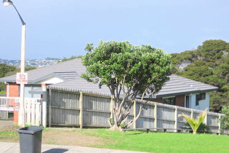 Photo of property in 24 Ascot Way, Orewa, 0931