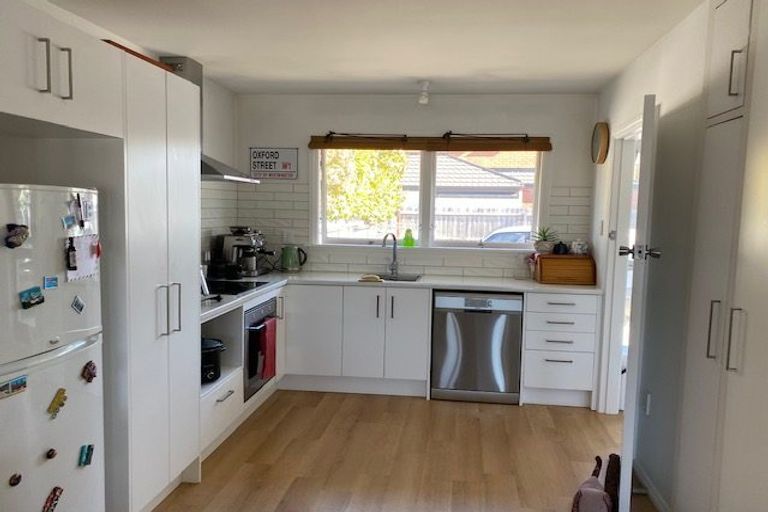 Photo of property in 1/501 Barbadoes Street, Edgeware, Christchurch, 8013