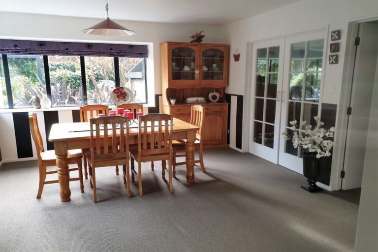 Photo of property in 97 Adelaide Road, Dannevirke, 4930