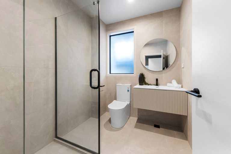 Photo of property in 201d Hurstmere Road, Takapuna, Auckland, 0622