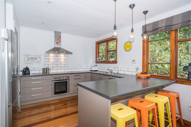 Photo of property in 14 Norwich Place, Awapuni, Palmerston North, 4412