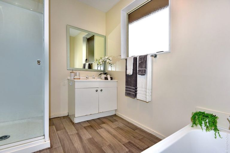 Photo of property in 683 Main South Road, Islington, Christchurch, 8042