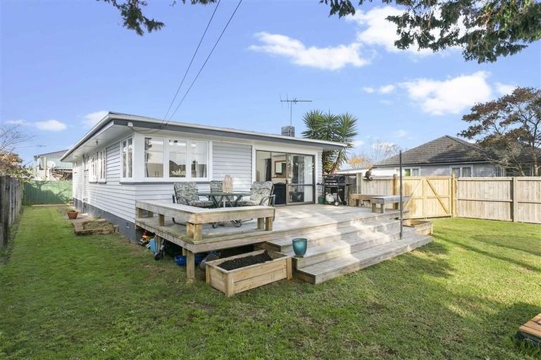 Photo of property in 1/47 Willis Road, Papakura, 2110
