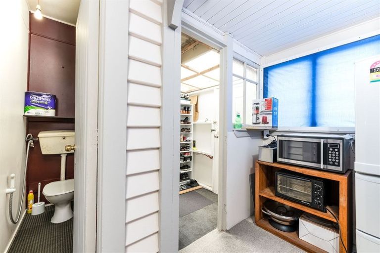 Photo of property in 12 Owens Terrace, Upper Riccarton, Christchurch, 8041