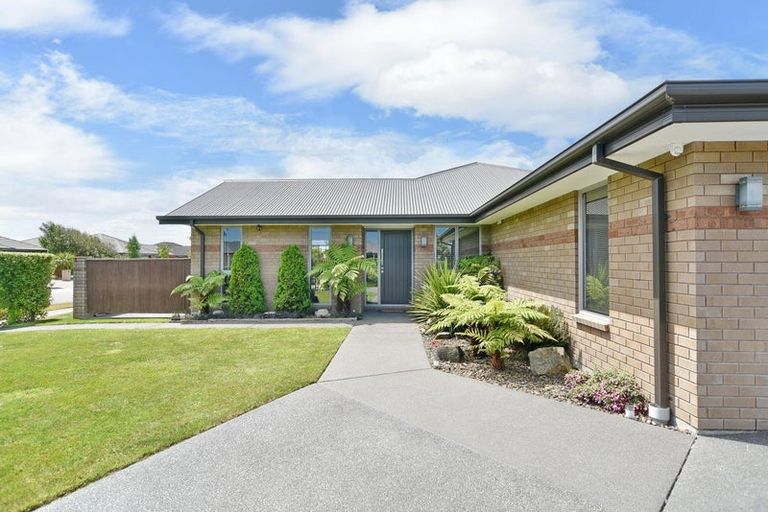 Photo of property in 2 Foxton Drive, Kaiapoi, 7630