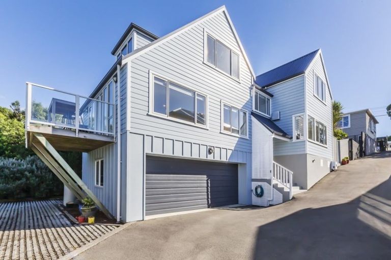 Photo of property in 30a Mandalay Terrace, Khandallah, Wellington, 6035