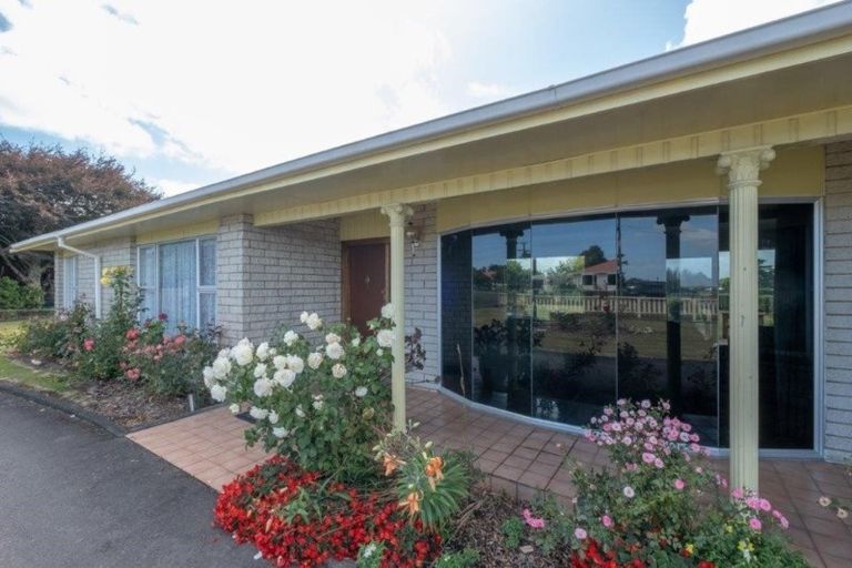 Photo of property in 24 High Street South, Eltham, 4322