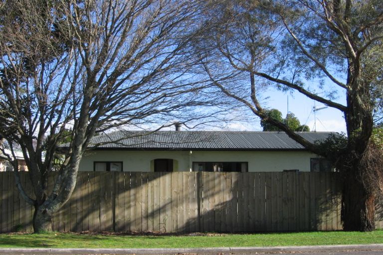 Photo of property in 2/13 Alexander Street, Tauranga South, Tauranga, 3112