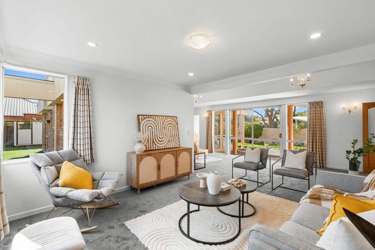 Photo of property in 158 Hawthornden Road, Avonhead, Christchurch, 8042