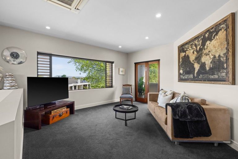 Photo of property in 375 Saint Georges Road, Havelock North, 4130