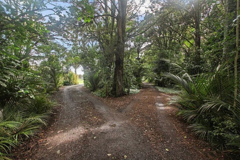 Photo of property in 430 Bald Hill Road, Waiuku, 2681