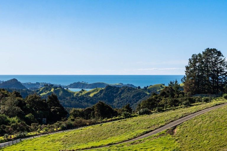 Photo of property in 1645 Matapouri Road, Matapouri, Whangarei, 0173