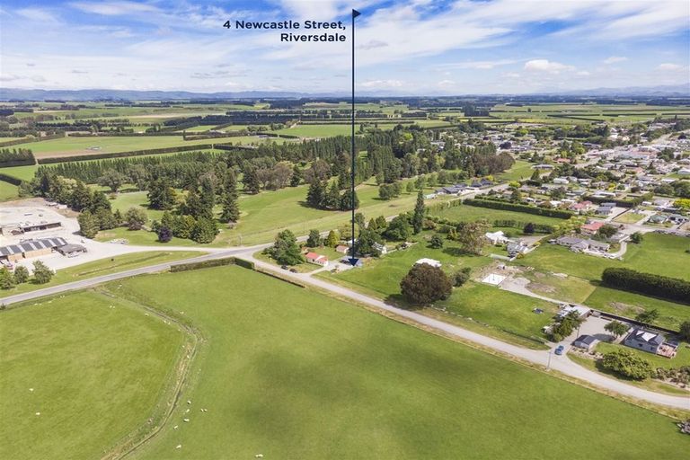 Photo of property in 4 Newcastle Street, Riversdale, 9776