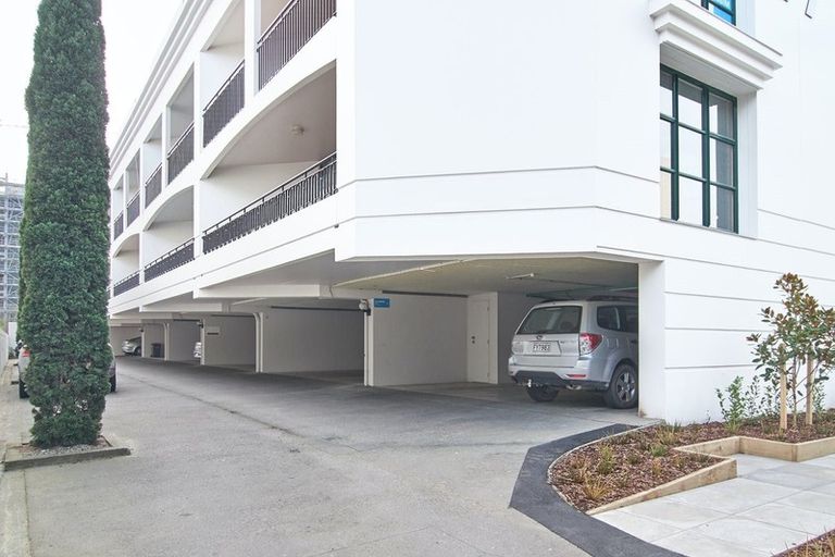 Photo of property in St James Courts, 9/77 Gloucester Street, Christchurch Central, Christchurch, 8013